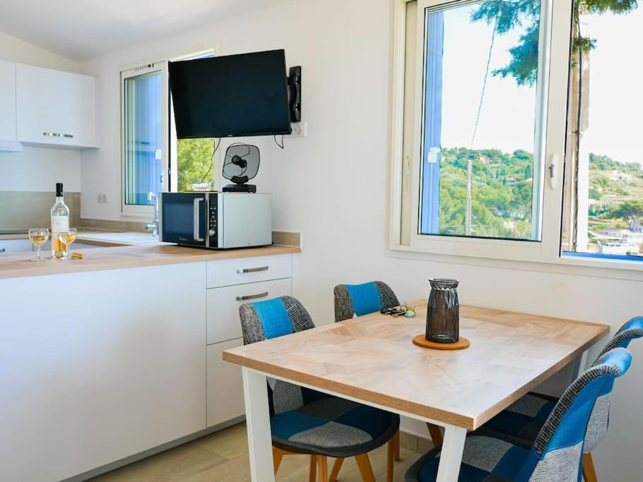 Maisonnette Avec Vue Sur La Mer Exceptionnelle การ์เกราน ภายนอก รูปภาพ