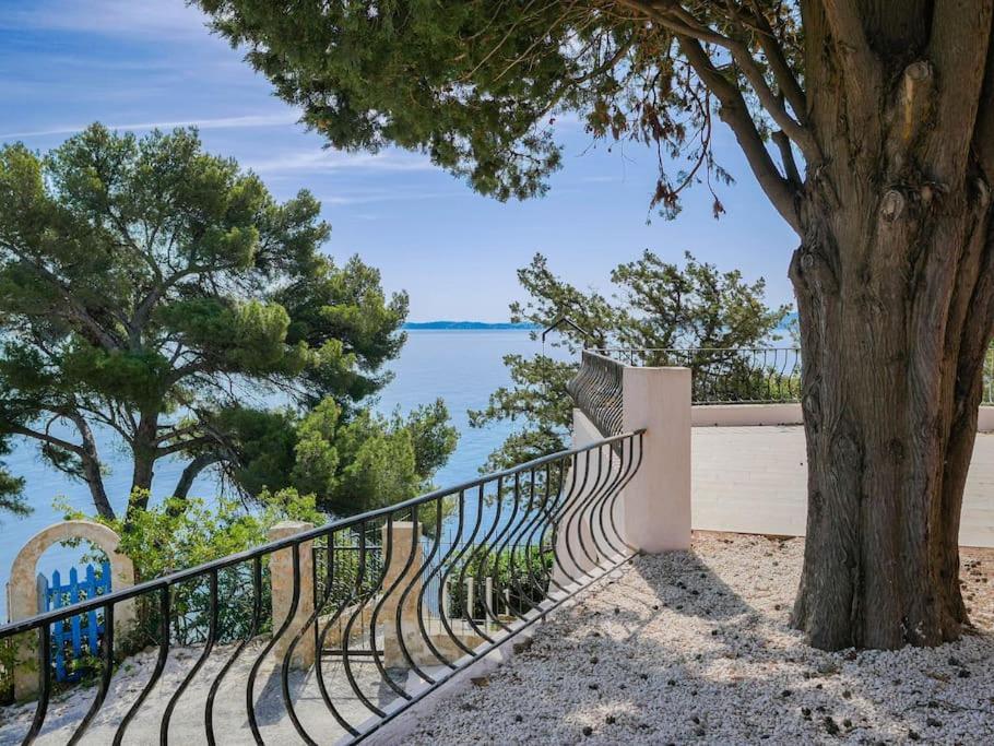 Maisonnette Avec Vue Sur La Mer Exceptionnelle การ์เกราน ภายนอก รูปภาพ